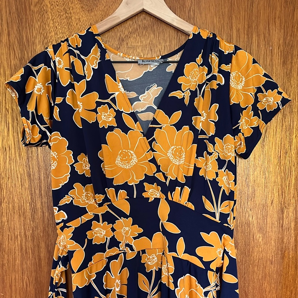 Karina (women owned, NY state brand) wrap style dress, size M/L.